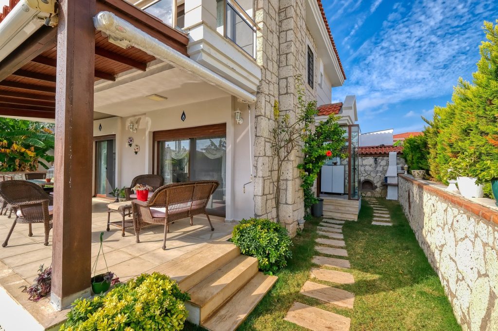 Featured image for the Top Reasons to Move to Hamilton Springs, Lebanon, TN Blog Article
