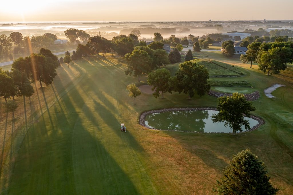 Featured image for the Why Alabama Golf Communities Are Perfect for Your Next Move Blog Article