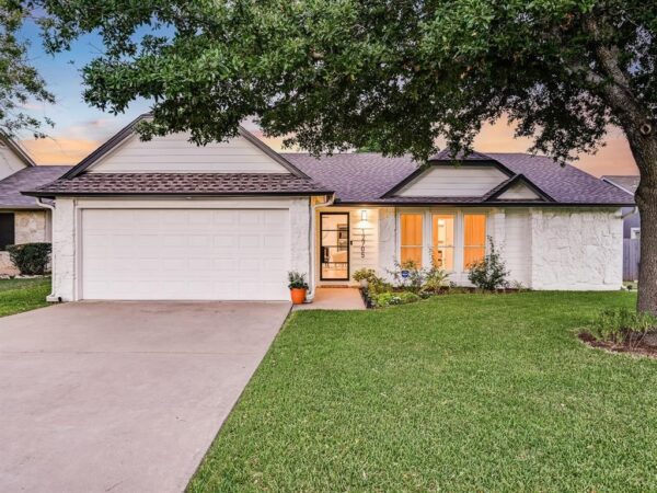 Featured image for the Milwood Austin A Neighborhood Guide for Buyers and Sellers Blog Article